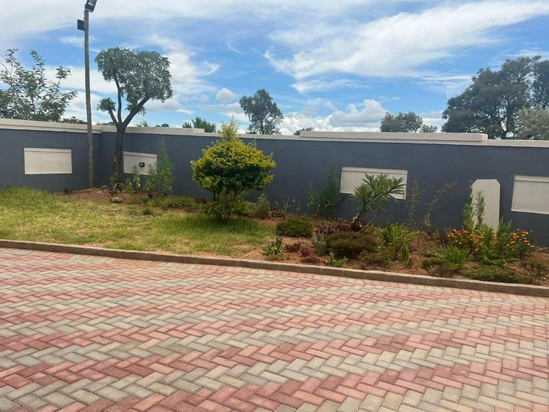 5 Bedroom Property for Sale in Kgabalatsane North West